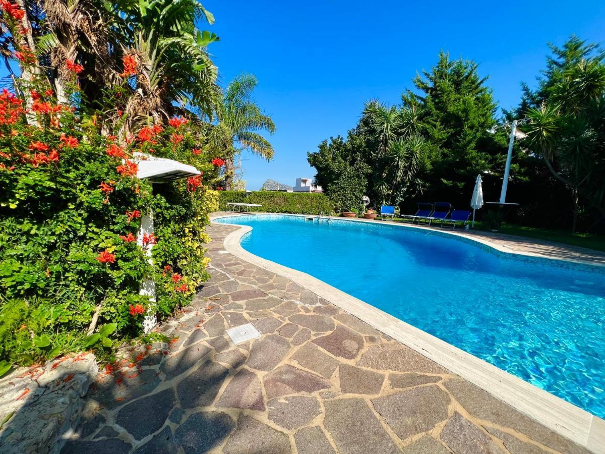 Villa Talia Carini Zewnętrze zdjęcie